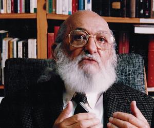 Paulo Freire