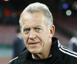 Alan Curtis