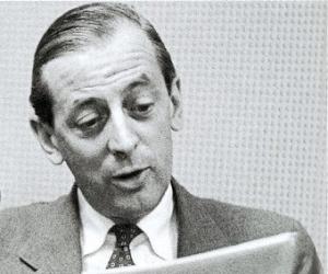 Alistair Cooke Biography, Birthday. Awards & Facts About Alistair Cooke