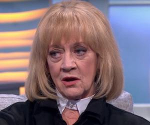 Amanda Barrie