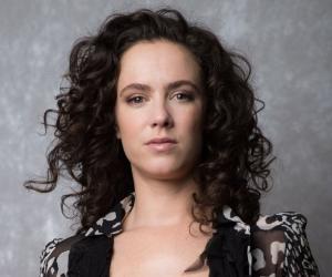 Amy Manson