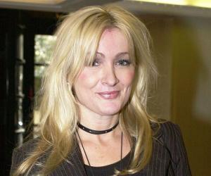 Caroline Aherne