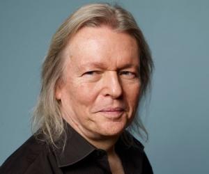 Christopher Hampton