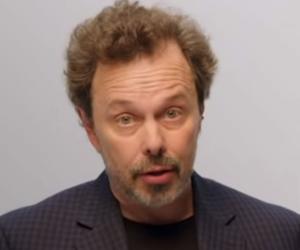 Curtis Armstrong