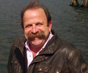 Dick Strawbridge