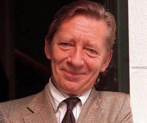 Jeremy Lloyd