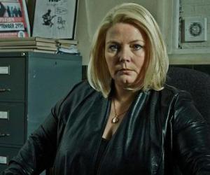 Joanna Scanlan