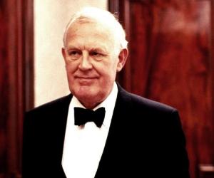 Joss Ackland