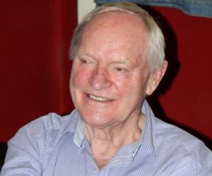 Julian Glover