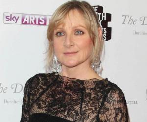 Lesley Sharp Biography, Birthday. Awards & Facts About Lesley Sharp