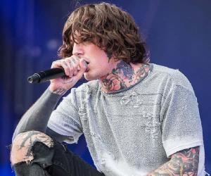 Oliver Sykes