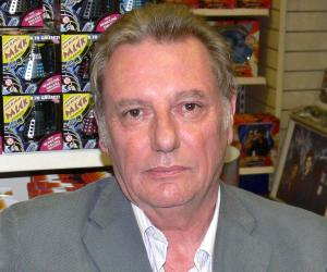 Paul Darrow