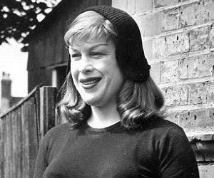 Roberta Cowell