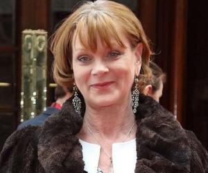 Samantha Bond