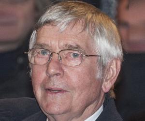 Tom Courtenay