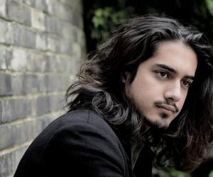 Avan Jogia