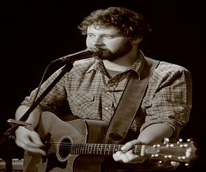 Dan Mangan