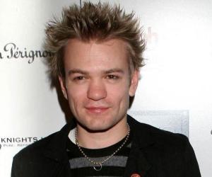 Deryck Whibley