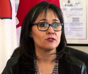 Leona Aglukkaq