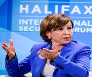 Lyse Doucet