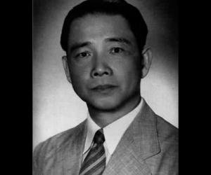 Wang Jingwei (Wang Ching-wei)