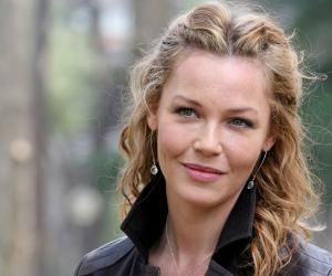 Connie Nielsen