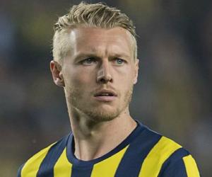 Simon Kjær