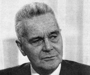 Jan Tinbergen