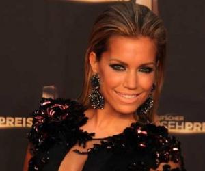 Sylvie Van Der Vaart