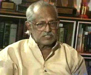 Hrishikesh Mukherjee