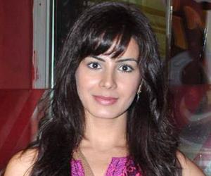 Kirti Kulhari