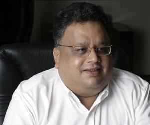 Rakesh Jhunjhunwala