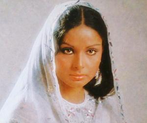 Rakhee Gulzar