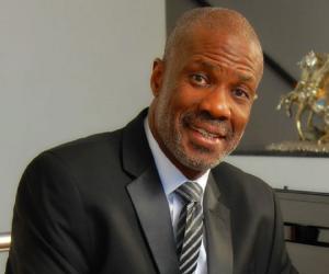 Bishop Noel Jones