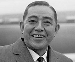 Eisaku Satō