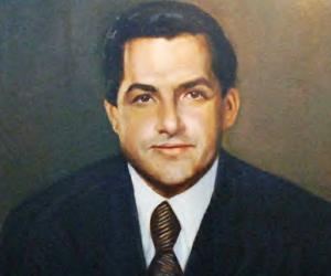 Rafael HernÃ¡ndez ColÃ³n