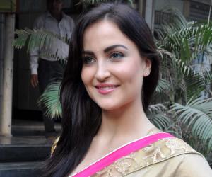 Elli Avram