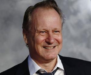 Stellan SkarsgÃ¥rd